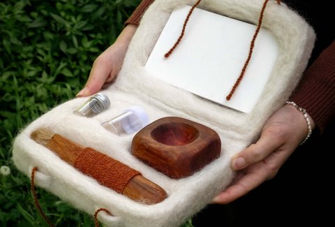 Toolkit for making anthotypes with cotoneaster berries at the Pineapple Track, Dunedin. Model: Marlena Koeninger