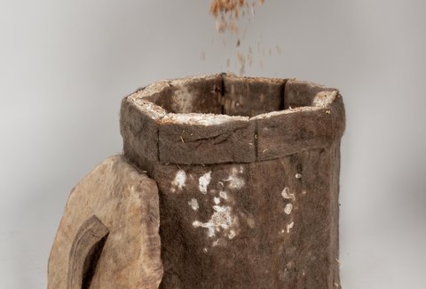 compostable bin made from mycelium materials. Designed by Industrial Design Graduate Fin Georgeson