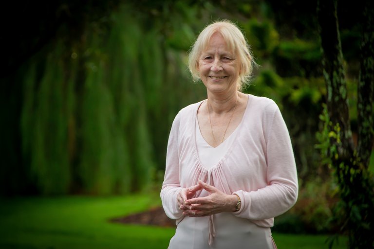 A portrait of Heather Kavan